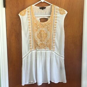 Beautiful high quality blouse size XS/00. New. Light weight, loose fit.